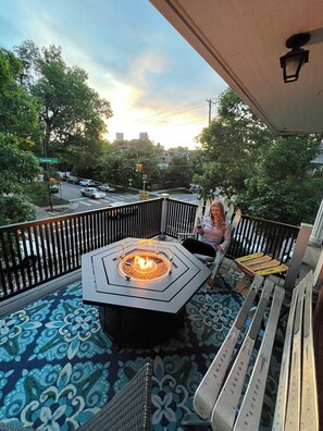 Property grounds - 4 BR, Luxurious-Gem/Mansion in Heart of Denver (Denver)