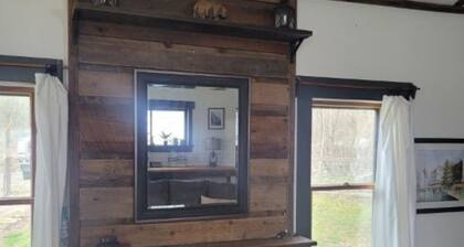 Cozy Country Home in Friendship, NY with WiFi