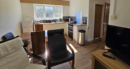 Cosy Apartment that sleeps 3, Pets Welcome
