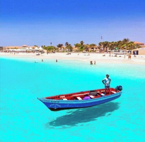 2Bed-Vila-Verde Sal Cape Verde-Balcony-Pool