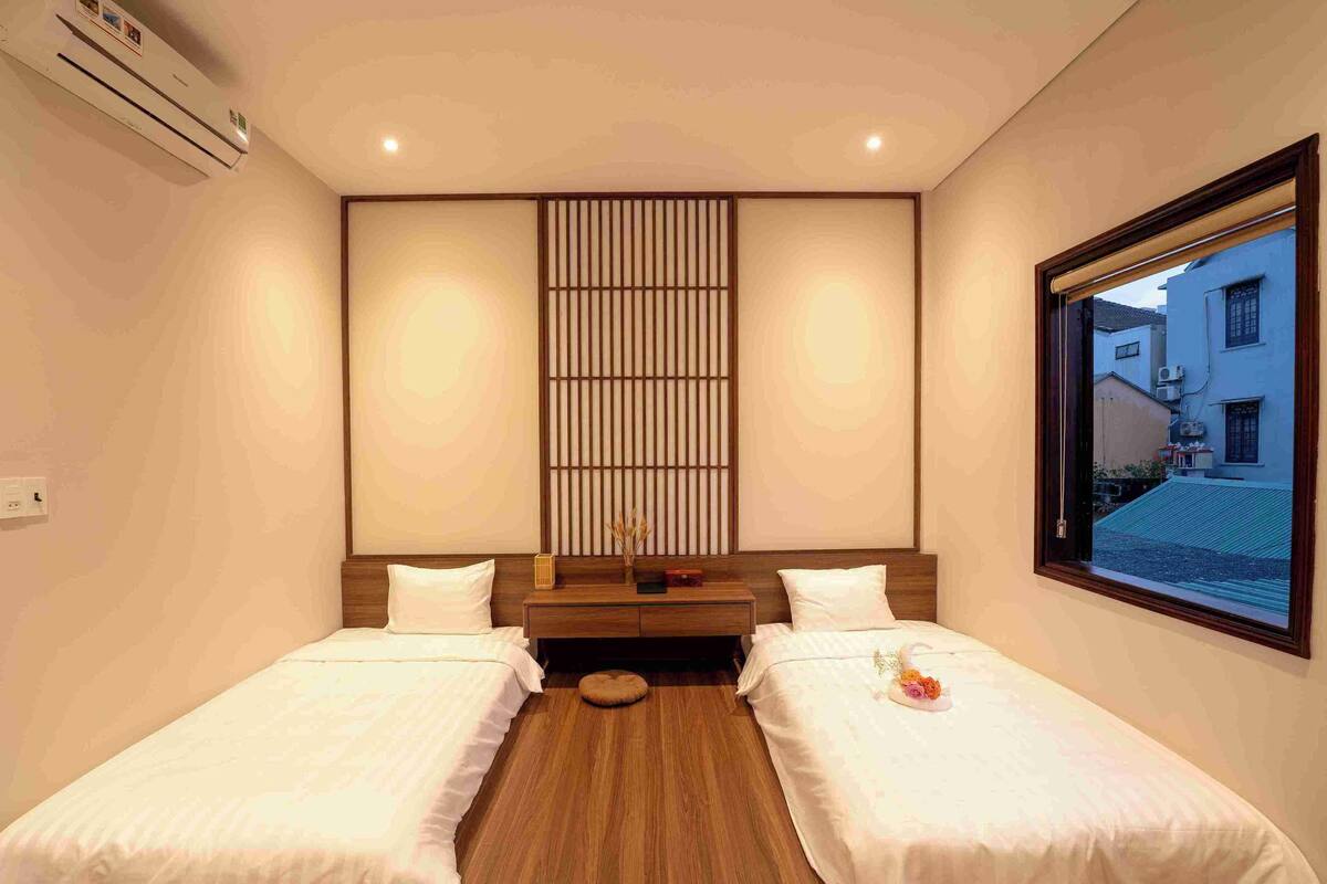 Basic Double Room | Premium bedding, pillowtop beds, desk, soundproofing