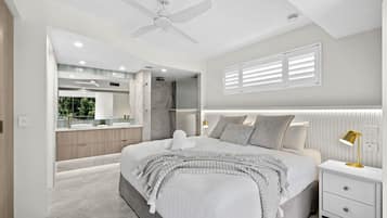 Belle Rue 205 - Renovated Two Bedroom Apartment
