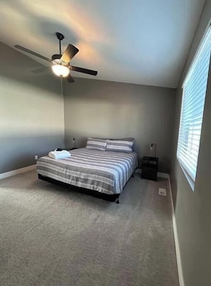 6 bedrooms, iron/ironing board, travel cot, free WiFi