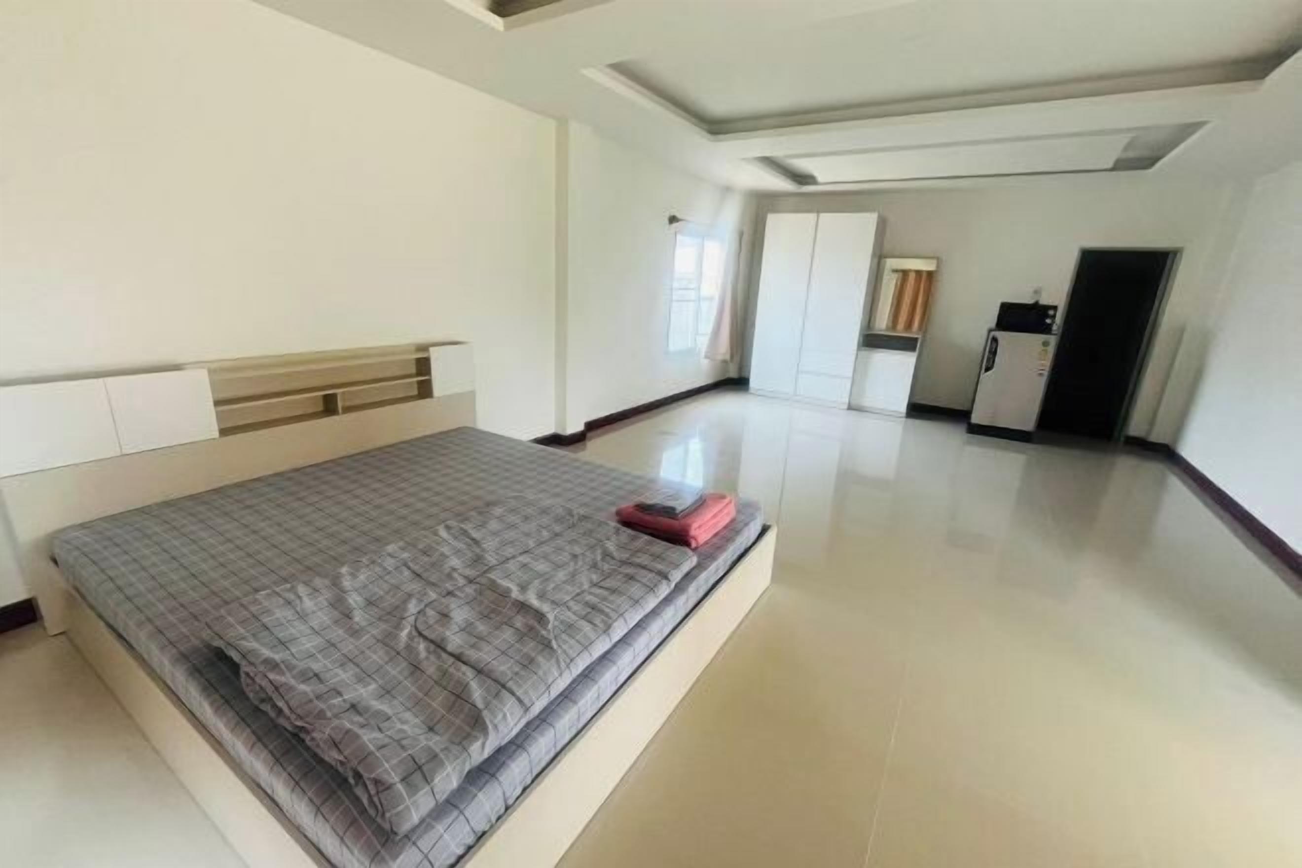 Skrivebord og skrivebord for bærbar PC