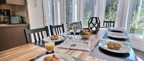 تناول الطعام