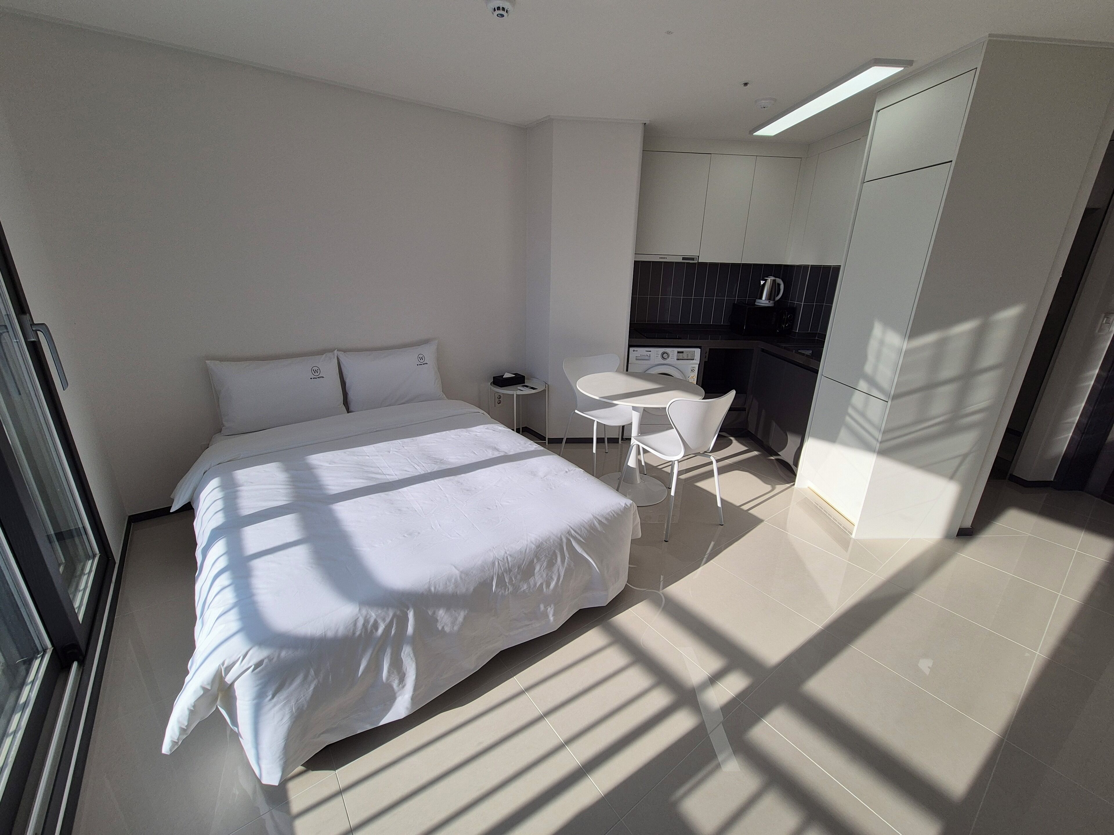 Premier Double Room, Balcony, City View | Free WiFi