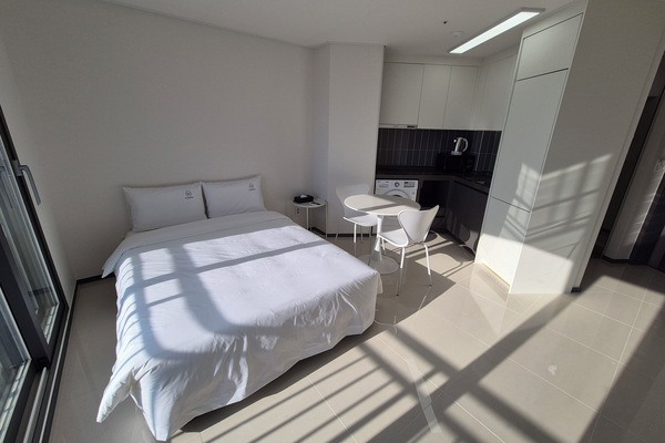 Premier Double Room, Balcony, City View | Free WiFi