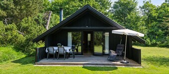 "Urban" - 140m from the sea by Interhome