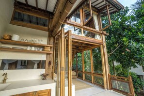 Property grounds - Cahaya tree-house at Inspirit Ubud (Gianyar)