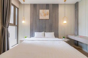 Business Suite, 1 Bedroom, Club lounge access, City View