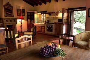 Dining - La Tortuga, Stone House in Alájar (Alájar)