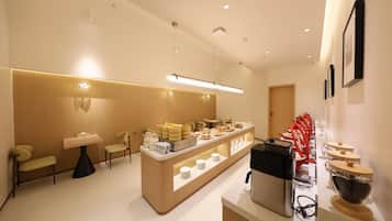 Bữa sáng buffet hàng ngày (28 CNY/mỗi người)