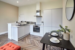 House | 1 bedroom - Host Stay Apartment 3 Upton House (Northampton)