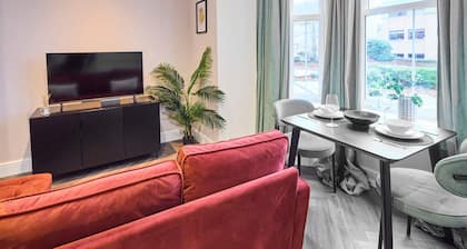 Host Stay Apartment 1 Upton House