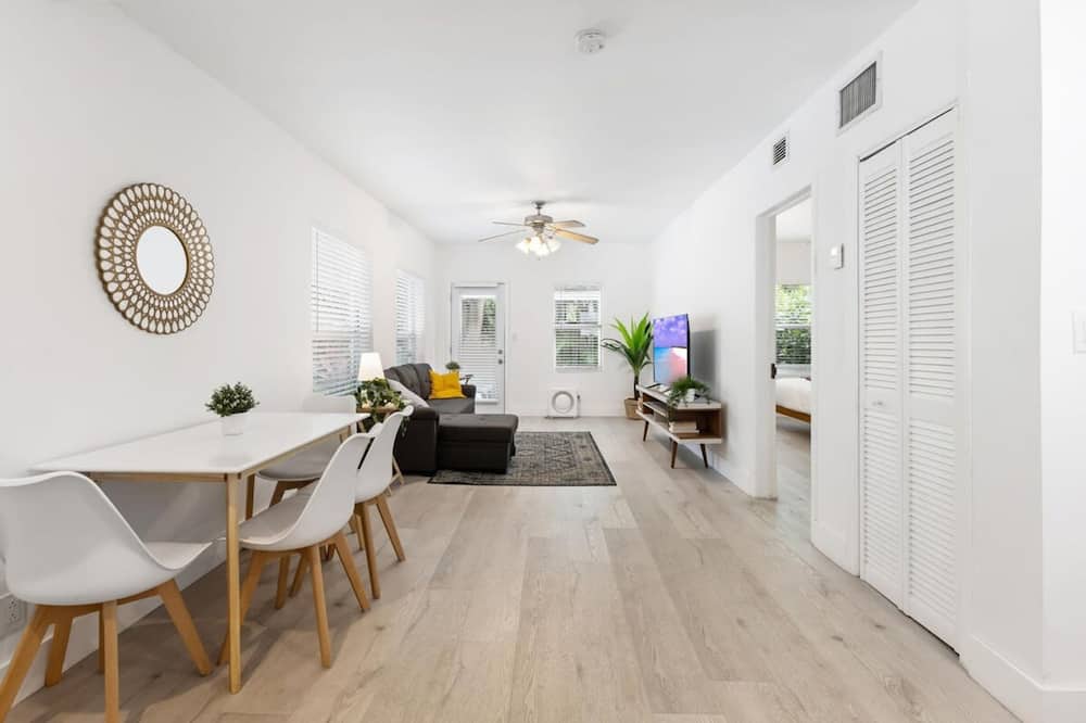 Dreamy 1-bedroom apt Walking Distance to Las Olas - Nurmi Isles, FL