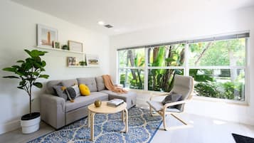 House | 1 bedroom