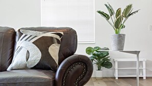 Hus | 2 soverom og skrivebord