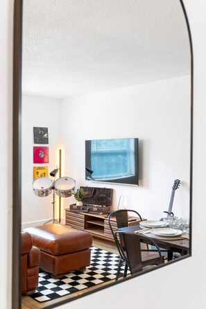 House | 2 bedrooms - Musicians Lounge - 2 BR With Parking Asssigned (Fort Lauderdale)