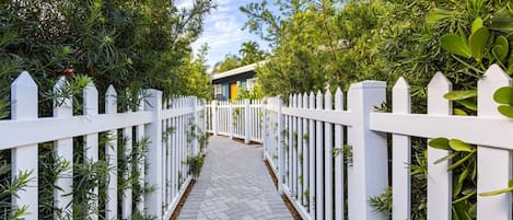 アパートメント | 2 室のベッドルーム、デスク