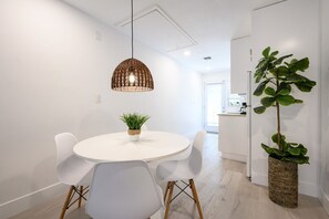 House | 2 bedrooms - Beautiful And Comfortable Apt in Victoria Park (Fort Lauderdale)