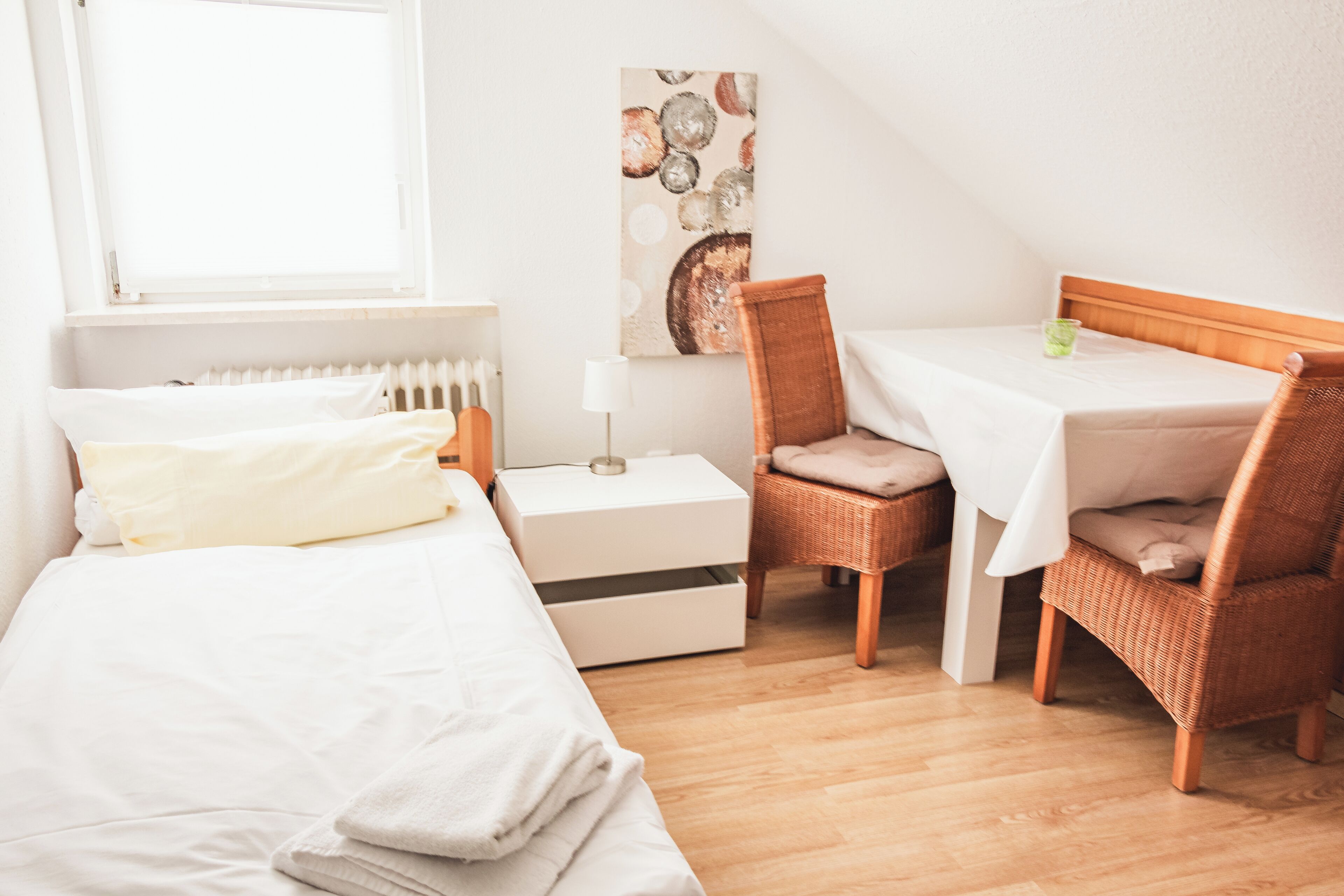 2 dormitorios, escritorio, wifi y ropa de cama