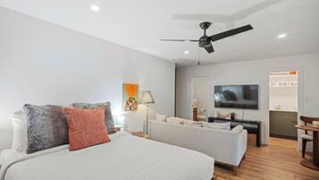 1 bedroom, iron/ironing board, WiFi, bed sheets