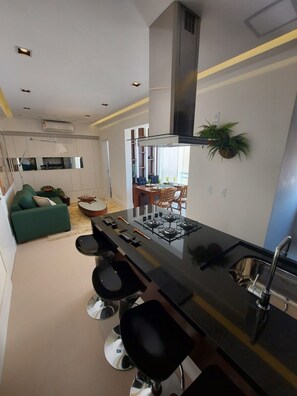 Interior - Exclusive Urban Retreat: Stunning Luxury Apartment with Breathtaking Views (Vila Homero Indaiatuba)