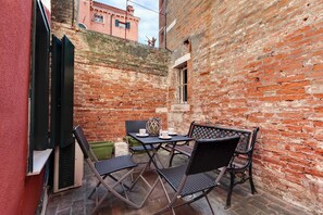 Apartment | Terrace/patio - I Quattro Mori by Wonderful Italy (Venice)