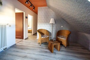 5 bedrooms, internet