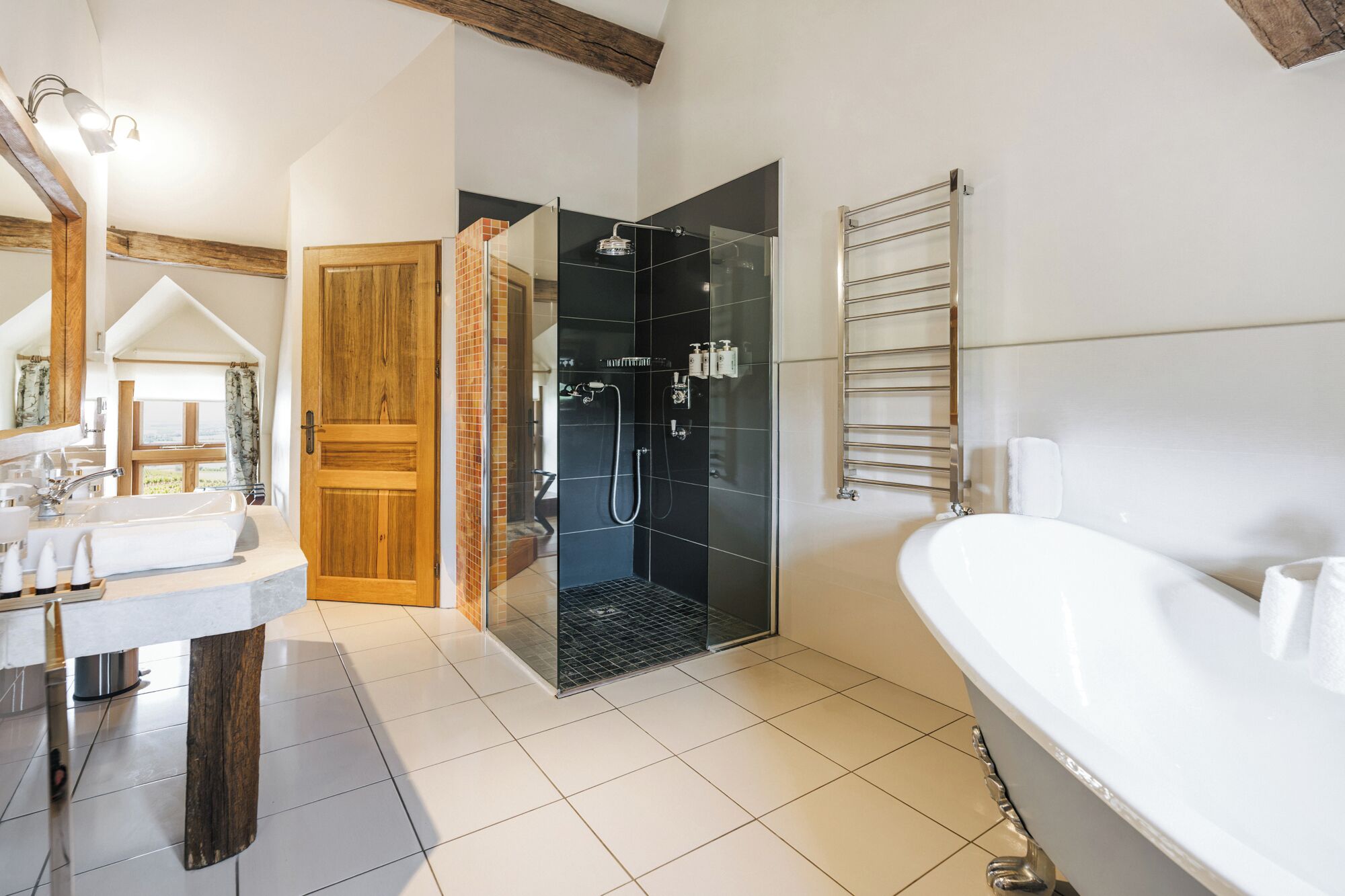 Chambre Double Deluxe | Salle de bain