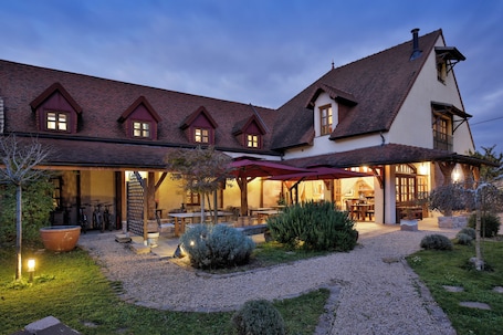 Extérieur. Hotel Les Deux Chevres Gevrey-Chambertin