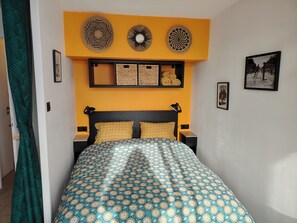 2 室のベッドルーム、WiFi、ベッドシーツ