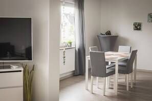 Dining - Vacation apartment I Waldstraße - ideal for up to 4 people (Alsbach-Hähnlein)