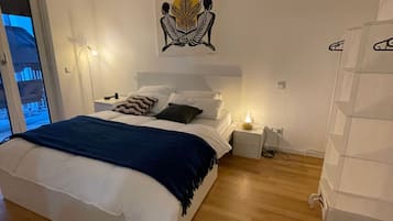 2 bedrooms