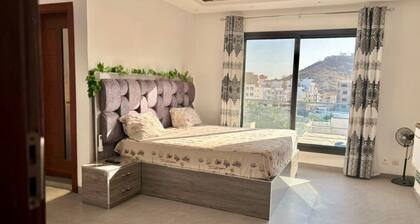 Apartment with sea view and Renaissance view 5 minutes from the sea