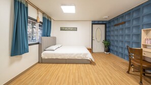 Quarto básico, 3 quartos (Star Maru Private Pool Villa) | 3 quartos, Wi-Fi de cortesia