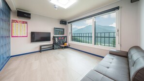 Habitación básica, 3 habitaciones (Star Forest Private Pool Villa) | 3 habitaciones y wifi gratis 