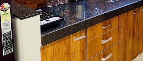 Appartamento Premium | Cucina privata | Frigorifero