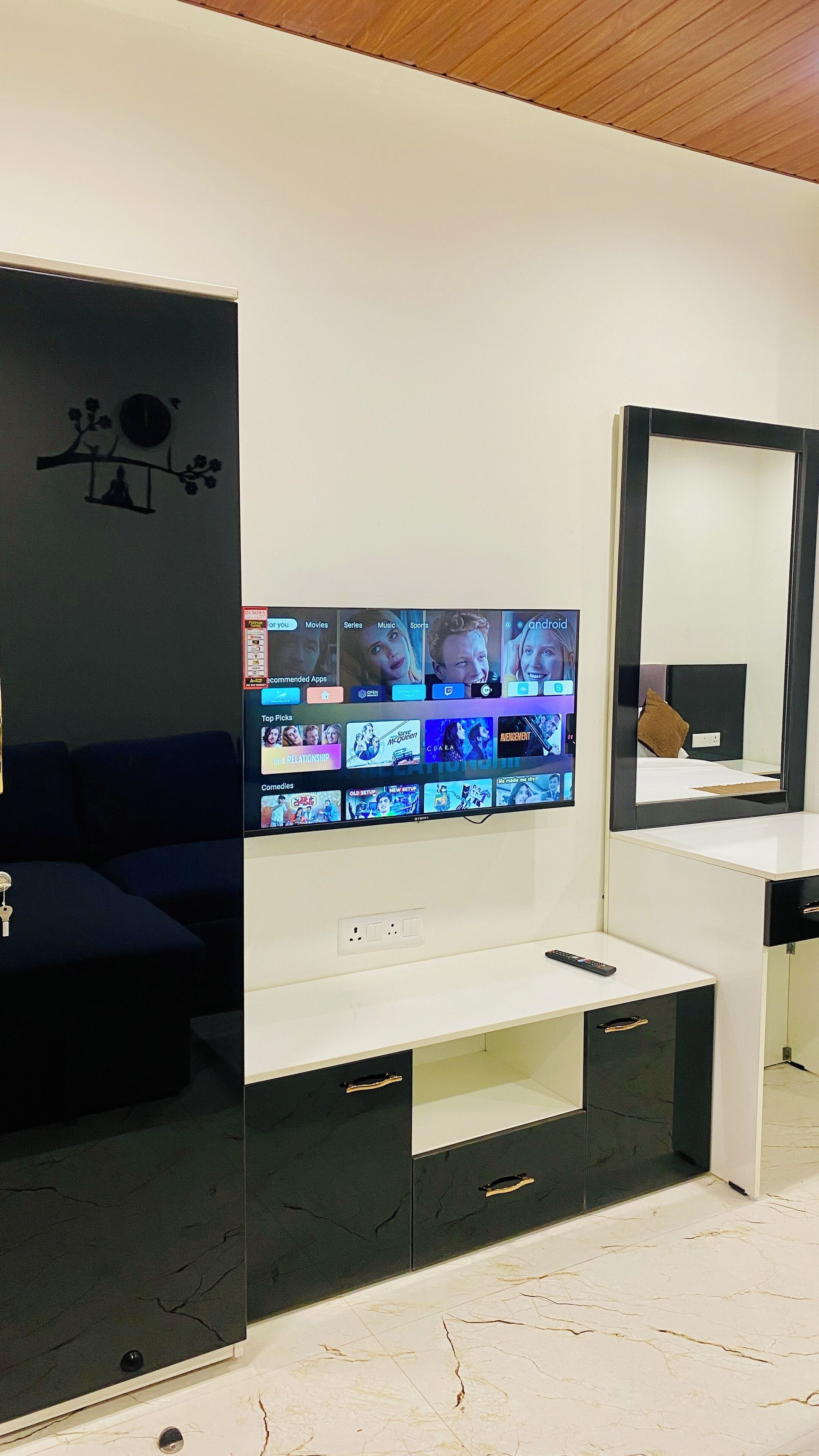 Premium Apartment | 1 bedroom, desk, free WiFi, wheelchair access