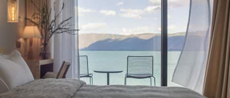 Standard Double Room, Balcony, Lake View