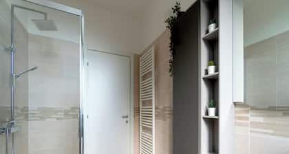Room-triple Room in Frassino Apartment