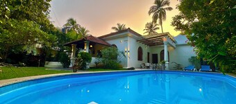 Casa Maya: 2-bedroom villa in Candolim with WiFi, AC, 5 minutes walk to beach