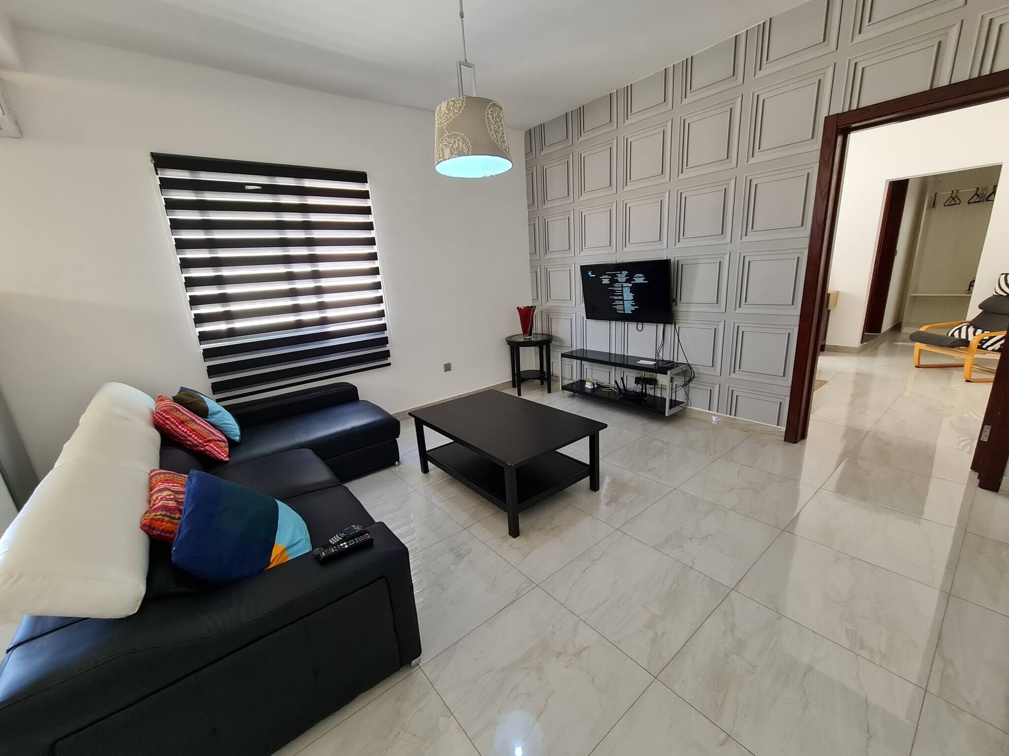 Apartment, 1 Bedroom, Patio, City View | Living room