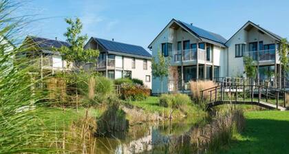 Villa familiale au bord du lac