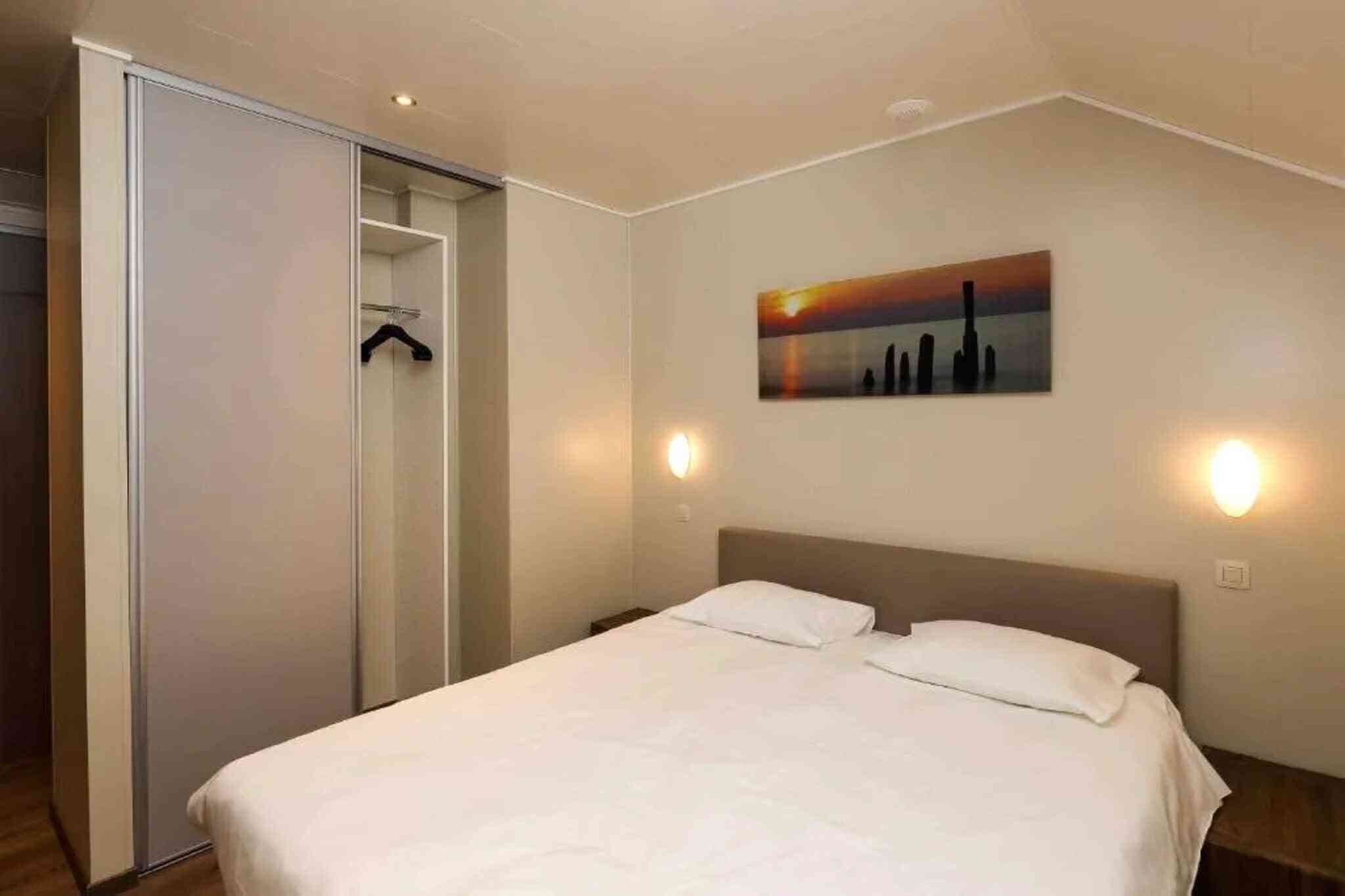 3 多间卧室、熨斗/熨衣板、旅行婴儿床