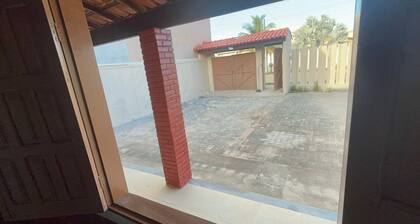 Guriri beach house - close to everything, supermarket and beach.