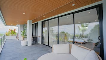 Villa 5 bedroom | Seprai premium, bantalan ekstra lembut, minibar, dan brankas