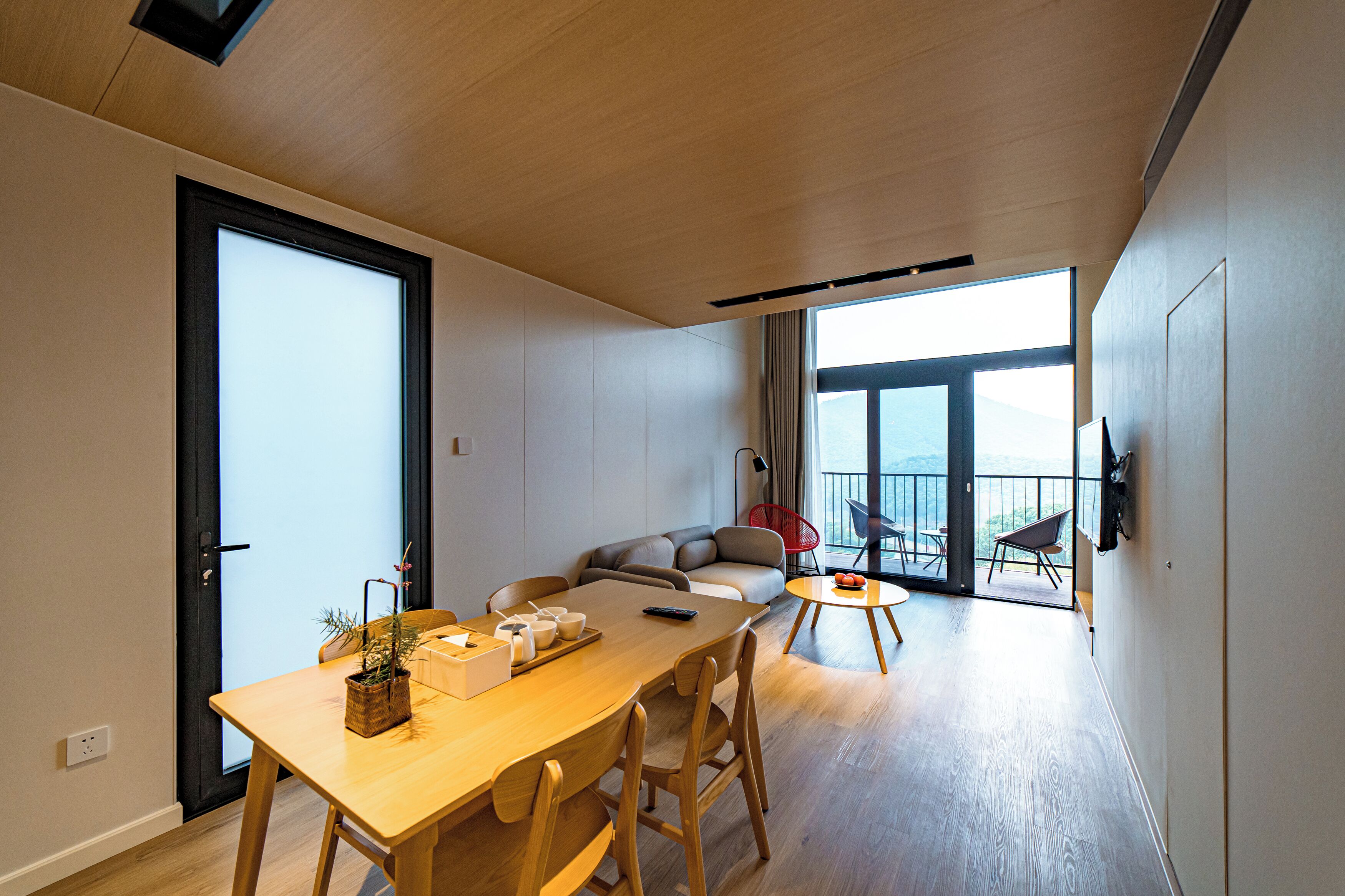 Villa Prestigio, 2 habitaciones, baño privado, vista a la montaña | Ropa de cama de alta calidad, edredón y minibar 