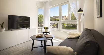 Arena Views & City Charm - Perfect Stay in the Heart of Pula