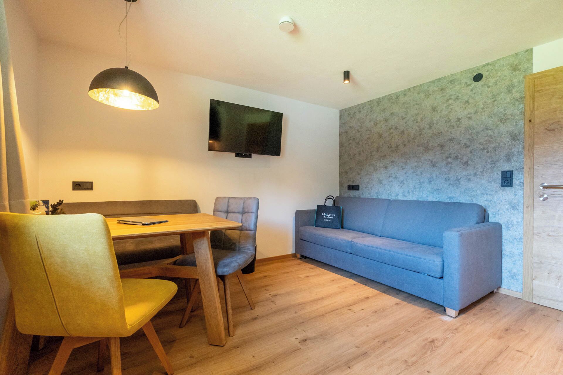 Deluxe Apartment, Mountain View | Living area | 43-inch Smart TV with satellite channels, heated floors